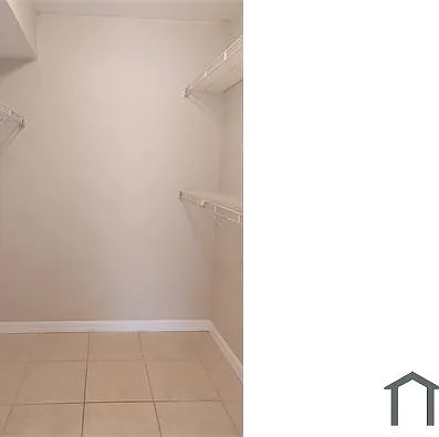 8746 Mallard Reserve Dr — Photo 12