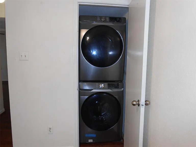 2750 Holly Hall St #603 — Photo 7