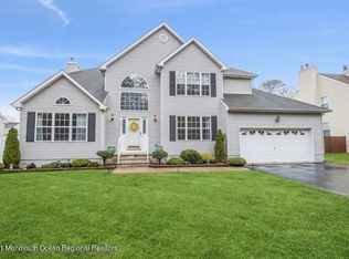 367 Old Toms River Rd, Brick, NJ 08723