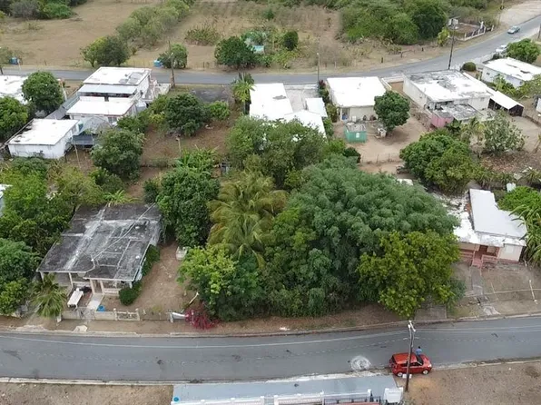 260 Calle Pnes, Vieques, PR 00765