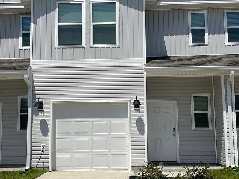 6321 Grove Park Dr — Photo 1