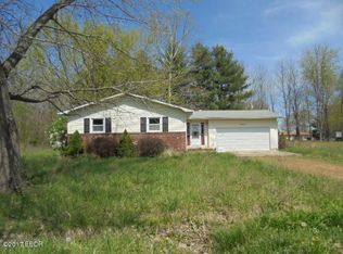 19294 E 3rd St, Opdyke, IL 62872
