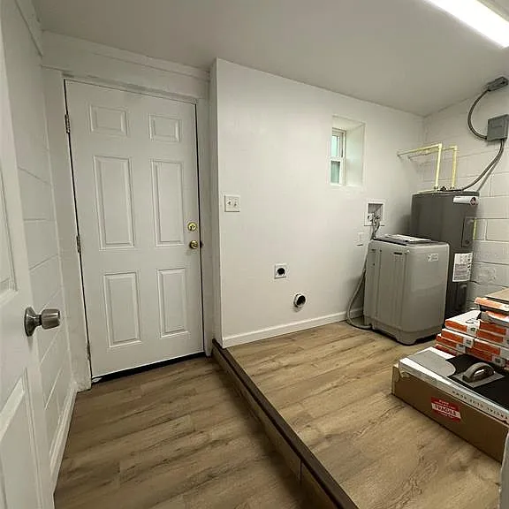 655 NE Waldo Rd — Photo 17
