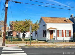 316 Hall Ave, Perth Amboy, NJ 08861