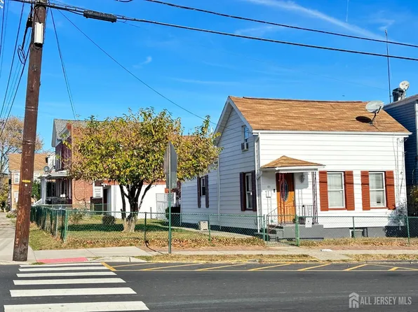 316 Hall Ave, Perth Amboy, NJ 08861