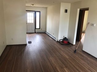 720 N Hillcrest Dr, Fort Collins, CO 80521