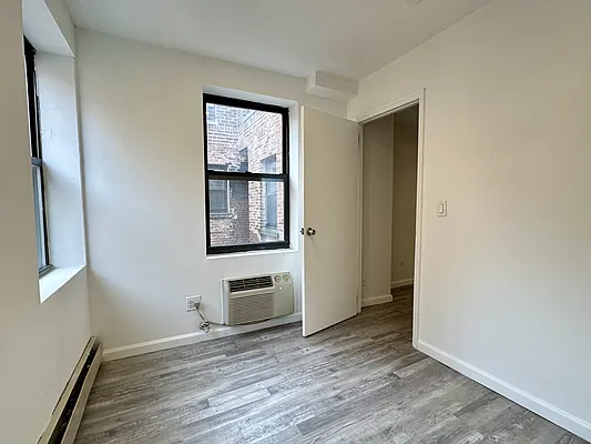 Rented by Corcoran | media 7