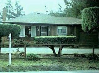 975 Pepper Rd, Petaluma, CA 94952