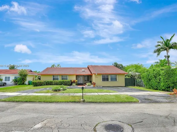 (undisclosed Address), Miami, FL 33157