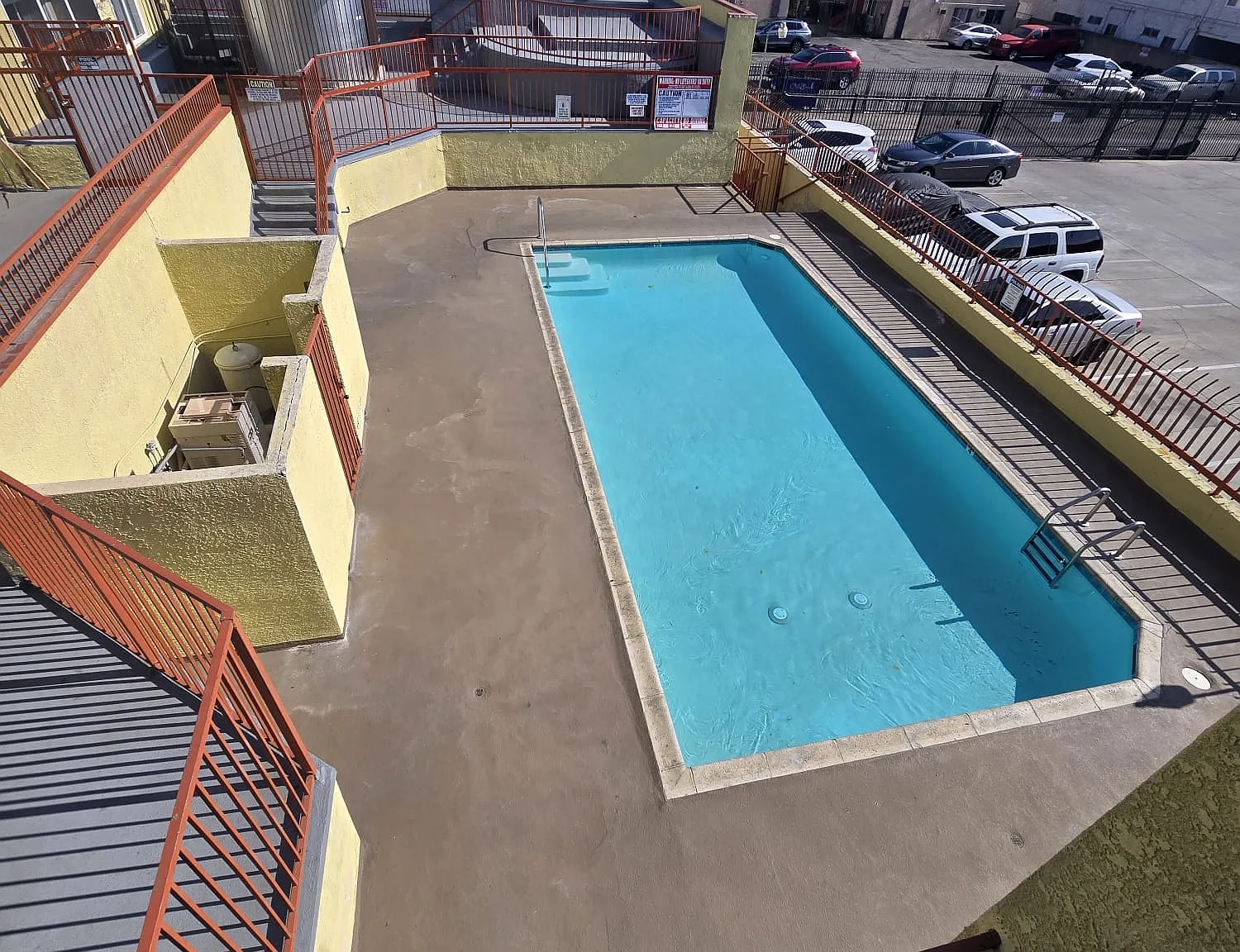 8616 Willis — Photo 3