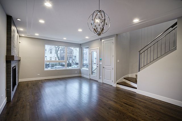 1st image of 5047 W Carmen Ave