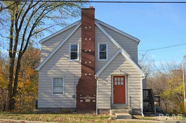 1101 Pekin Ave photo 1
