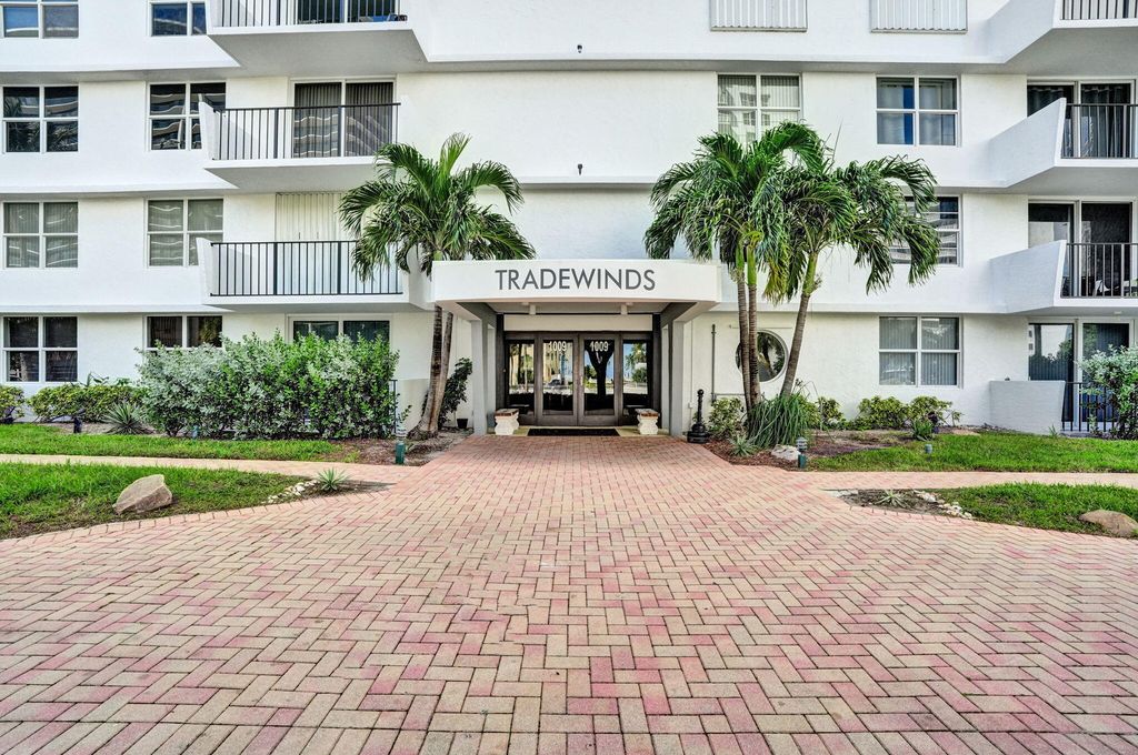 1009 N Ocean Boulevard #207, photo 2