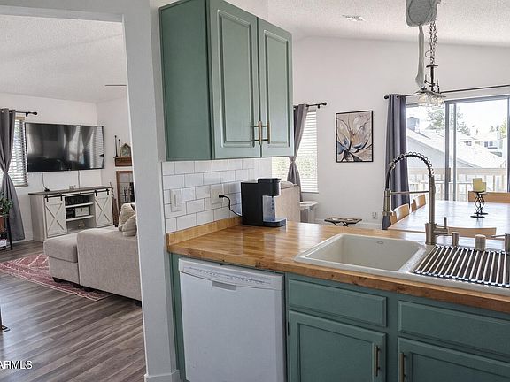 4th image of 921 S VAL VISTA Drive #83