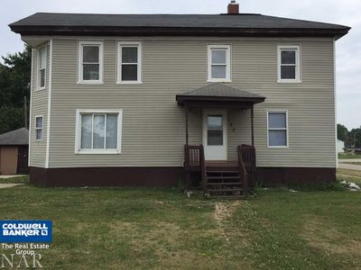 100 S Grant Ave, Stanford, IL, 61774