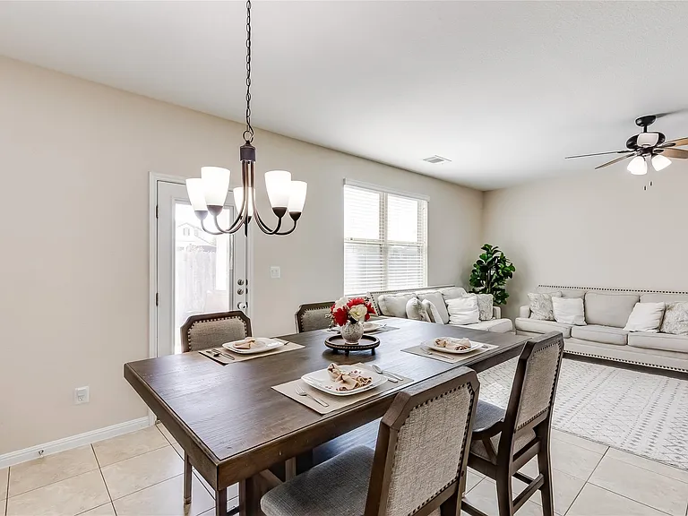 5745 Porano Cir — Photo 15