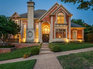 3005 Shadow Dr W, Arlington, TX 76006