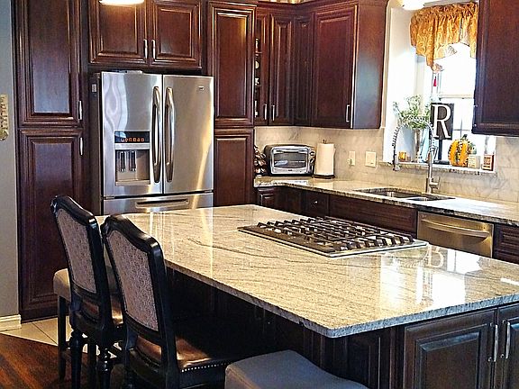 Gorgeous remodeled kitchen