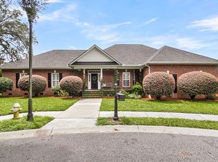 5049 Spaniel Dr, North Charleston, SC 29405