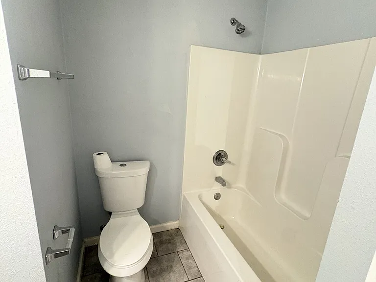 1717 Harris St #2 — Photo 7