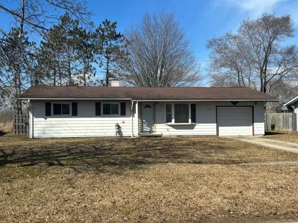 5235 Hughes St, Oscoda, MI 48750