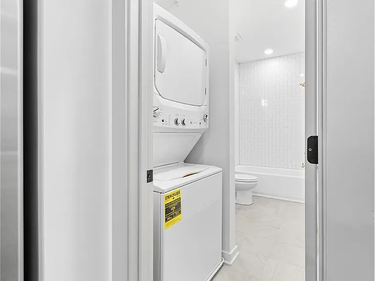 128 Hilltop Dr SW #A — Photo 10