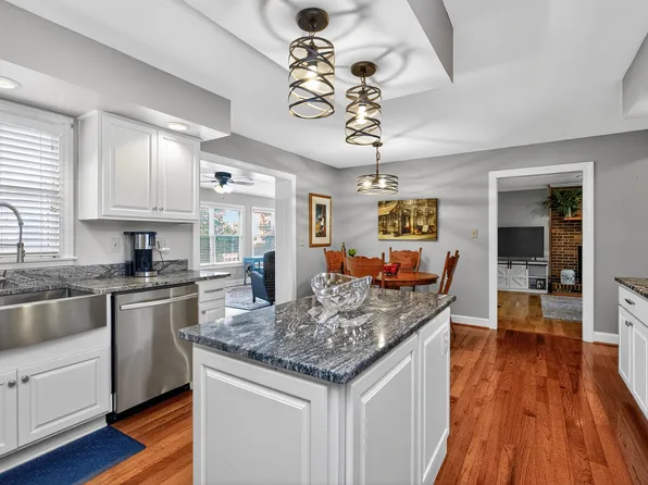 132 Paddock Dr, Nicholasville, KY 40356