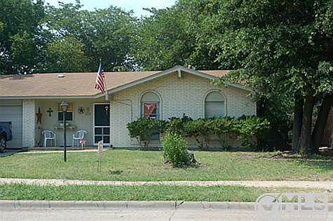 4th image of 1113 Bay Shore Dr