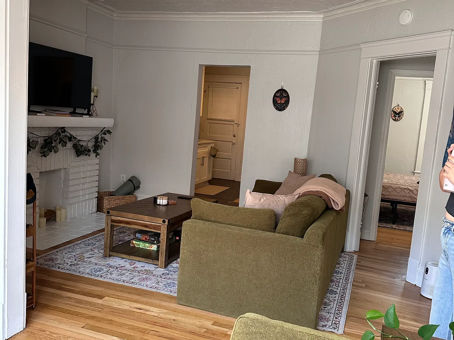 2 bed, 800 sqft, $1,150 — Photo 2