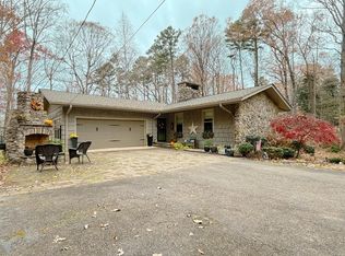 325 Country Club Dr, Danville, VA 24541
