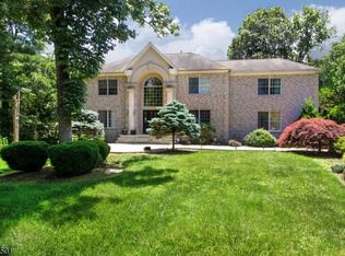 9 Gorge Way, Wayne, NJ 07470