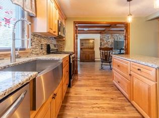19 Janice Ave, Dracut, MA 01826