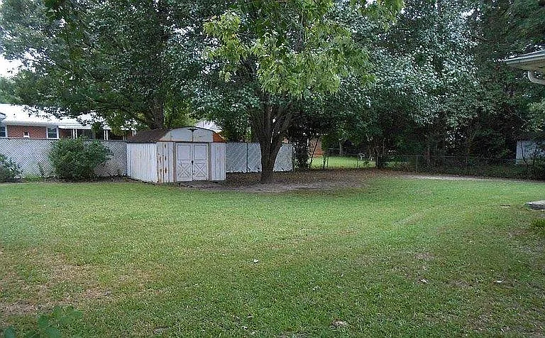 113 Cherry Ln — Photo 11