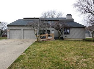 736 W Weaver Rd, Forsyth, IL 62535