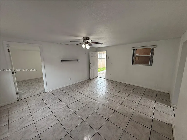 3513 SW 4th St #2 — Photo 10