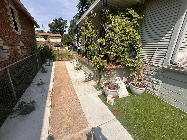4517 N 36th Ave — Photo 17