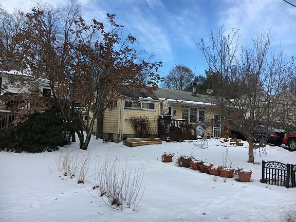 3rd image of 104 Brookline Ave