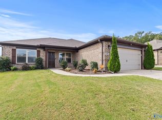 108 Lois Mance Ln, New Market, AL 35761