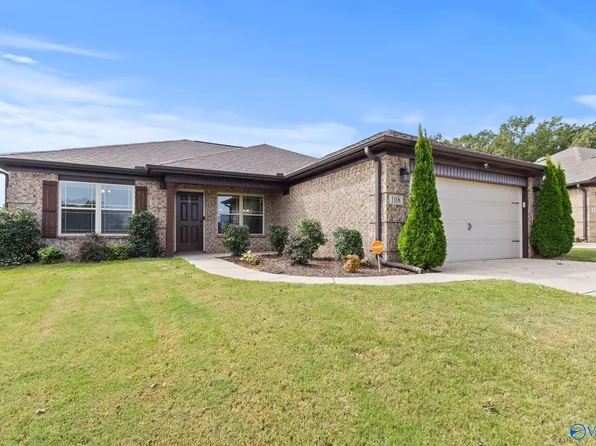 108 Lois Mance Ln, New Market, AL 35761