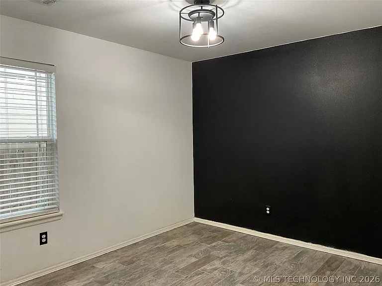 11120 N 143rd East Ave — Photo 17