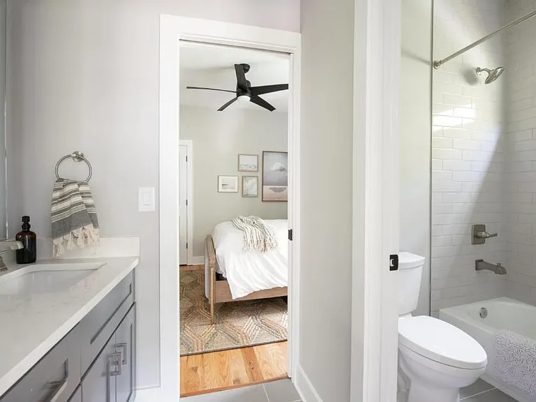 1377 Ormewood Ave SE #A — Photo 5