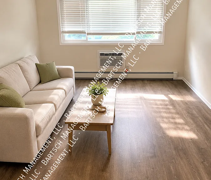 N64W23851 Ivy Ave #209 — Photo 2