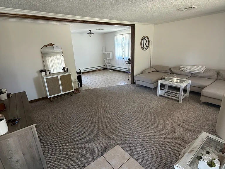 18 Hughes Ave — Photo 6