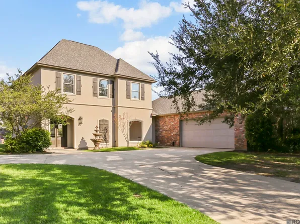 40219 Swan Cir, Gonzales, LA 70737