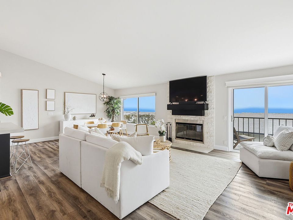1st image of 6766 Las Olas Way