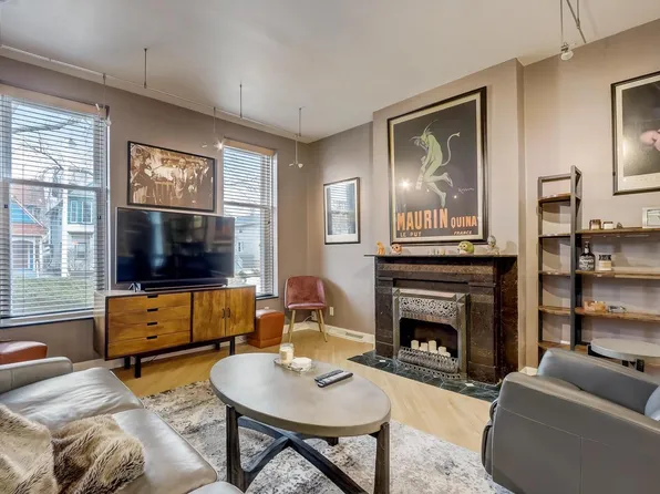 1679-1681 N Cass STREET, Milwaukee, WI 53202