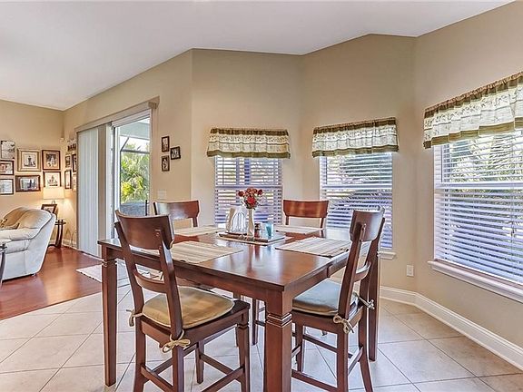 4th image of 85043 Babcock Ct
