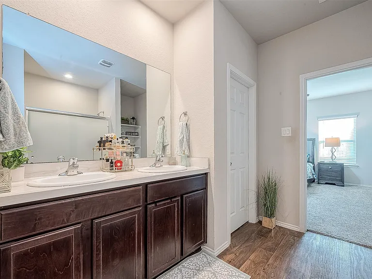 21311 Orono Heights Trl — Photo 29