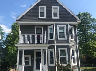16 Smith St, West Haven, CT 06516