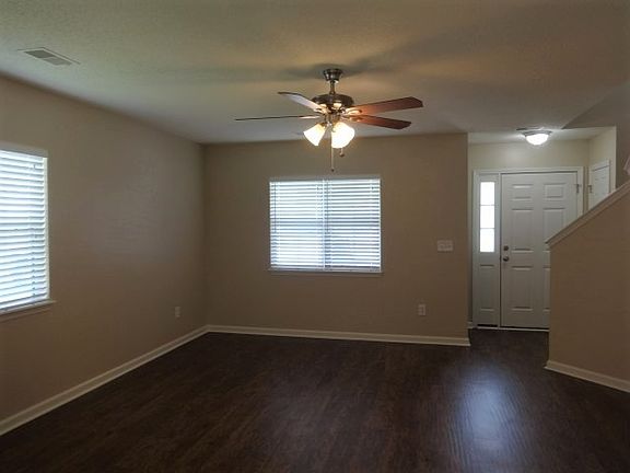 4th image of 80 Creek Bend Dr